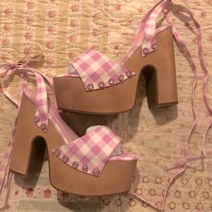 Sugar Thrillz by Dollskill NIB NWT SMORE SWEETNESS GINGHAM PLATFORM SANDALS sz 8